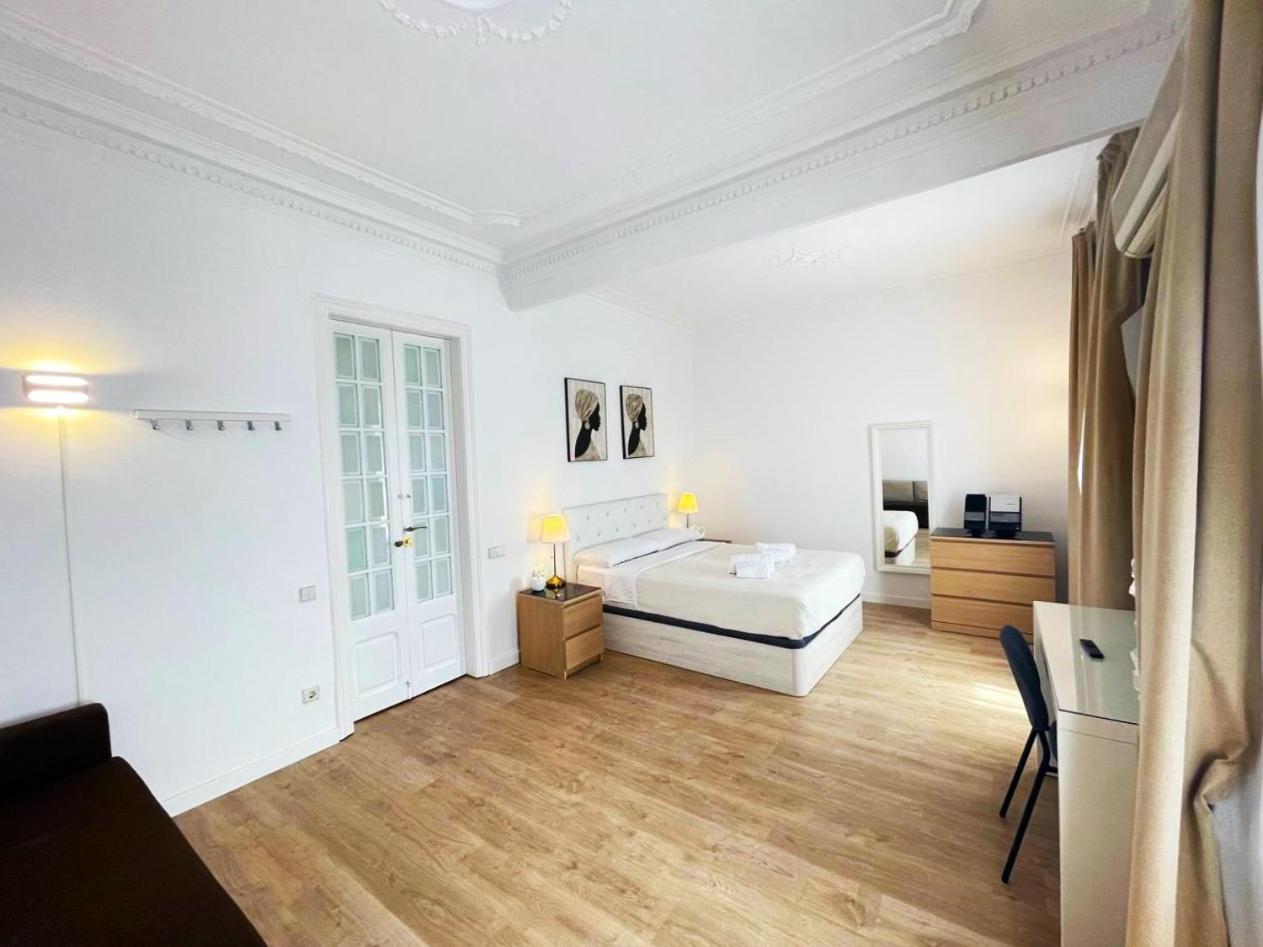 Flor Habitaciones Барселона Экстерьер фото