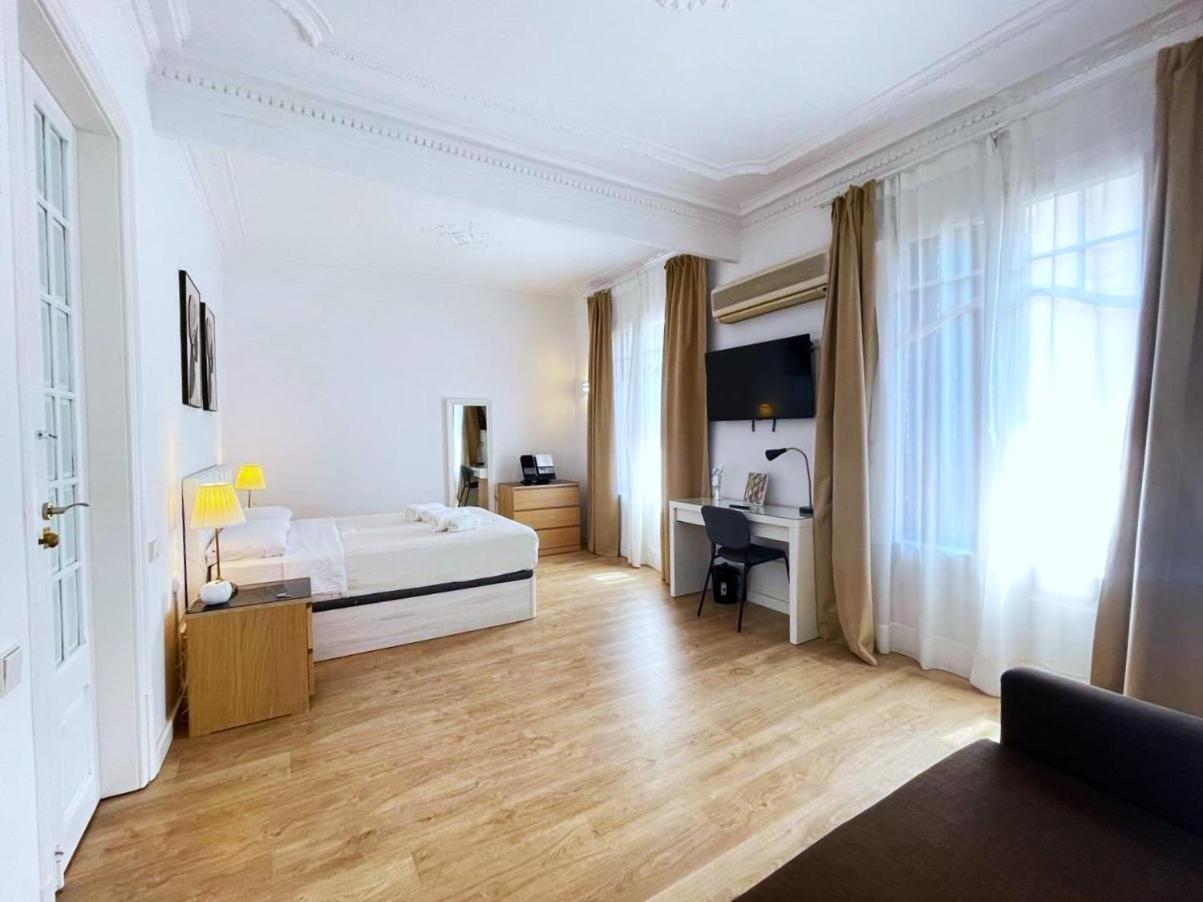 Flor Habitaciones Барселона Экстерьер фото